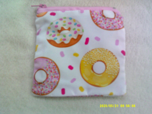 Coin purse , Donuts