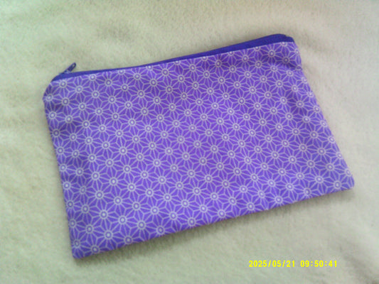 Zipper pouch, patterned