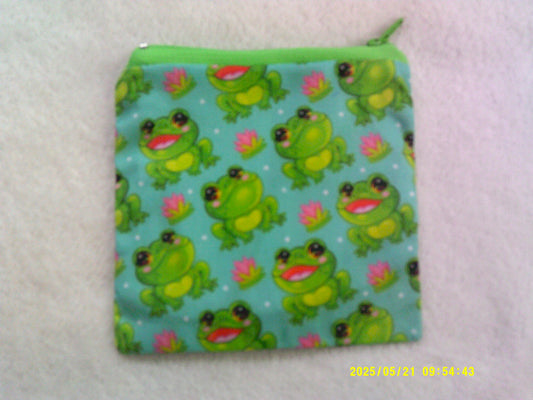 Coin purse , Frogs