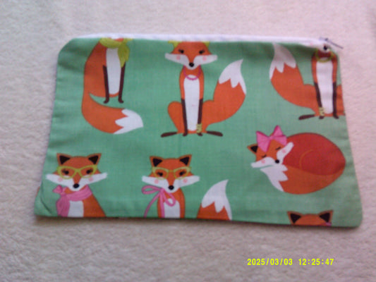Pencil Case Foxes on green